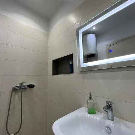 B2 3 Apartment Kashari